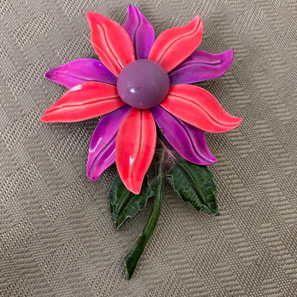 Vintage Floral Brooch